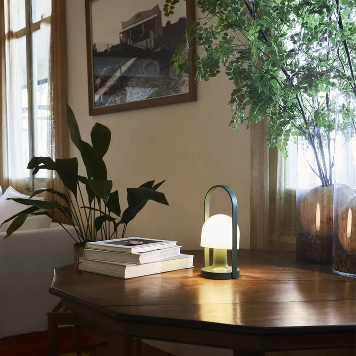 marset - FollowMe Outdoor Lampe de table à LED rechargeable